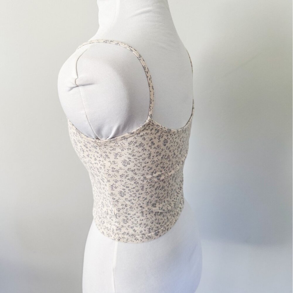 Brandy Melville Lorene Ditsy Floral Tank - Picture 10 of 11